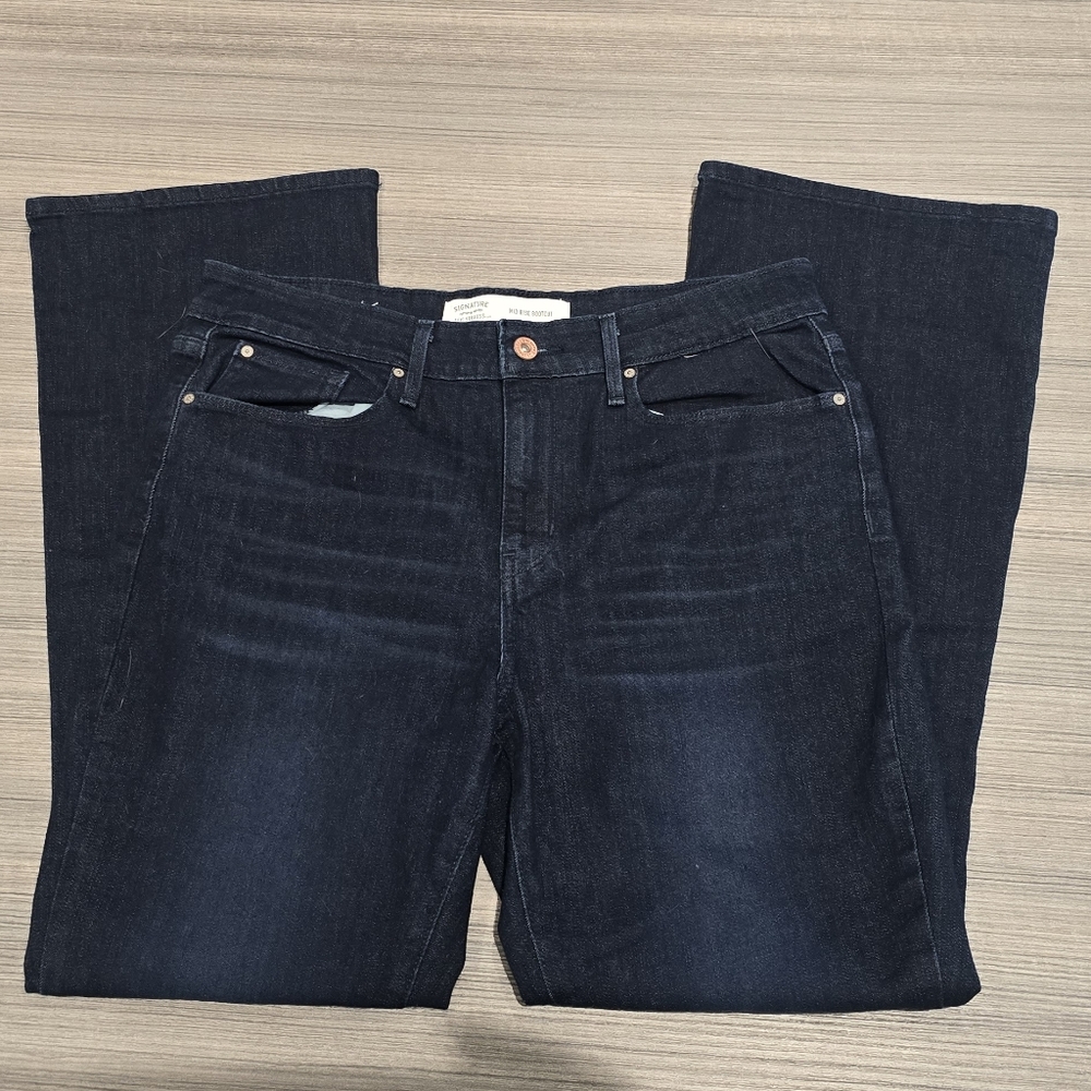 Levi's Women's Deep Indigo Straight Leg Jeans